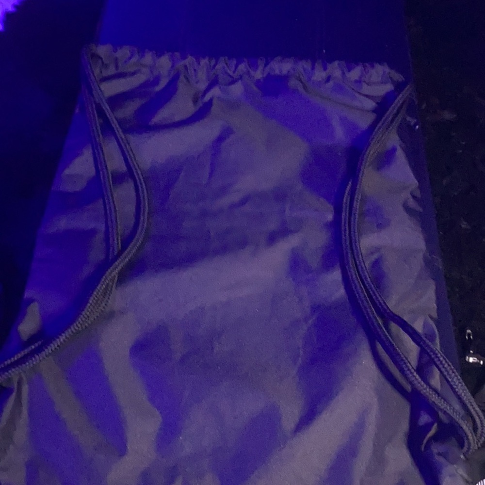 adidas string backback - Picture 2 of 4